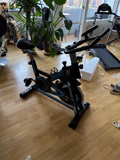 AFHENT på Østerbro- lidt brugt Ascendic 8005 Spin-away cykel